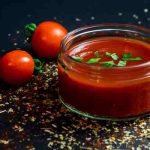 آیا باید کف روی رب گوجه را گرفت